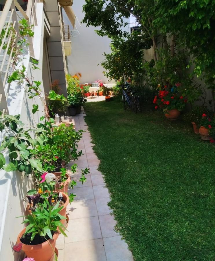 شقة Xrysa'S Garden Mesolóngion المظهر الخارجي الصورة